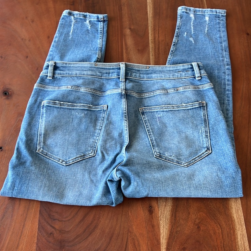 Zara Ripped Jeans - Picture 5 of 5